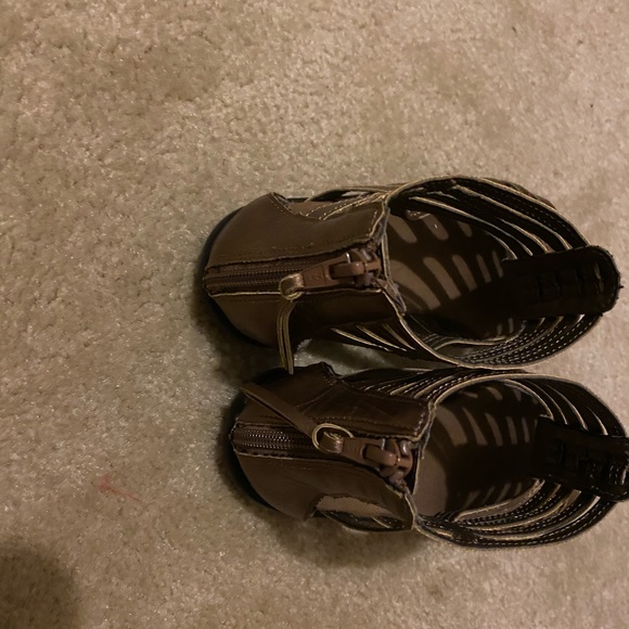 Women’s sandals size 6.5. Aerosoles - Picture 2 of 4